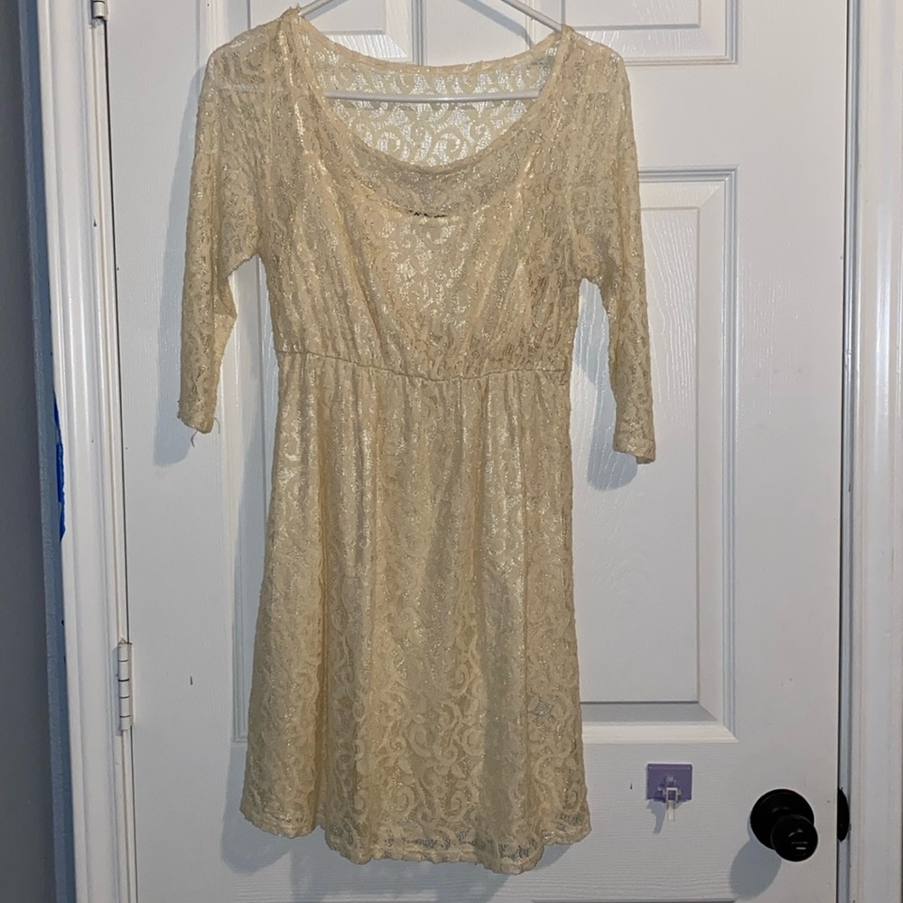 Medium dress